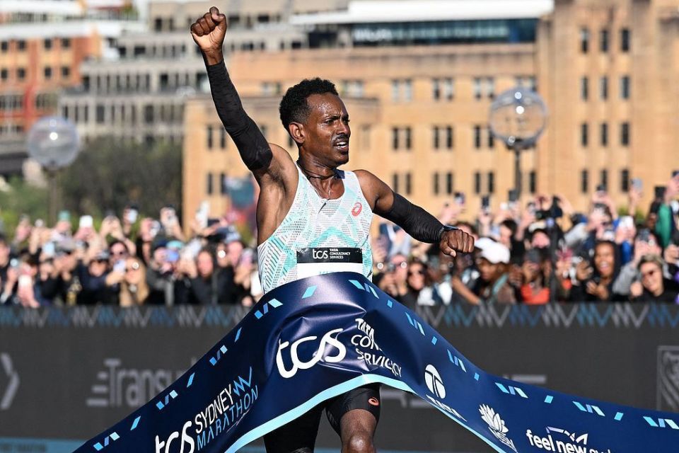 选手基罗斯, mw, 据组委会消