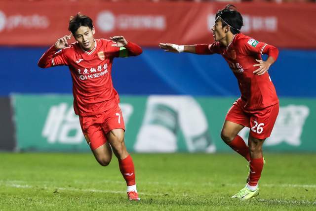 在上半程的 在上半程的